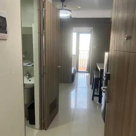 Shore 2 Residences Executive Suite By Jms