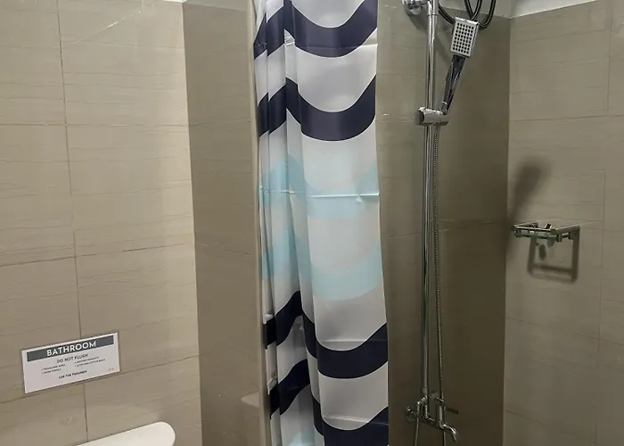 Aparthotel Shore 2 Residences Executive By Jms 4*